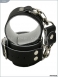 Черно-белые наручники из натуральной кожи2
