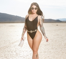 Мастурбатор FLESHLIGHT SIGNATURE Christy Mack Attack