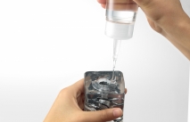 Мастурбатор закрытого типа TENGA Crysta Leaf