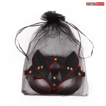 Черная кожаная маска с красной оторочкой Notabu
