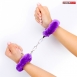 Фиолетовые меховые наручники Notabu BDSM2